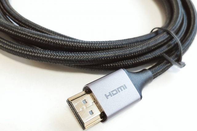 HDMIケーブル